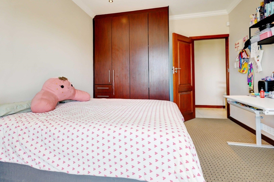 4 Bedroom Property for Sale in Welgemoed Western Cape